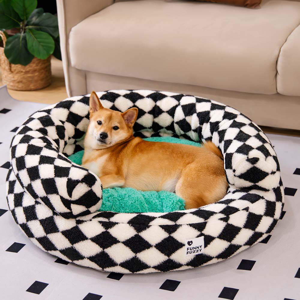 Lit pour chien Donut avec traversin lavable Argyle classique - Cosy Haven