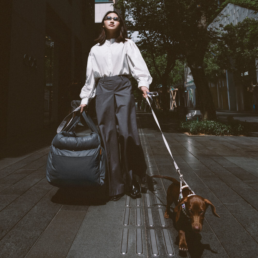 Cama elevadora para asiento de coche para perros de piel sintética de lujo - Urban Voyager