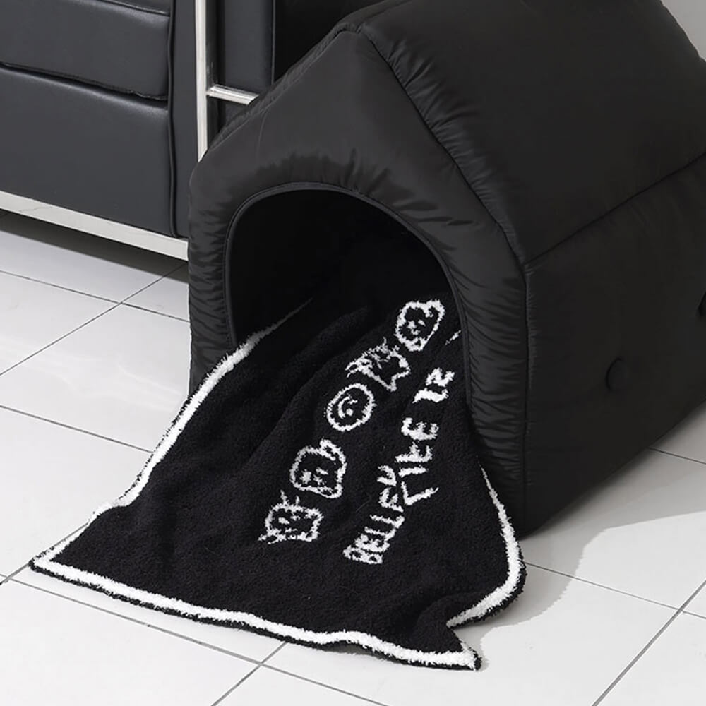 Black & White Reversible Dual-Sided Printed Dog & Cat Blanket