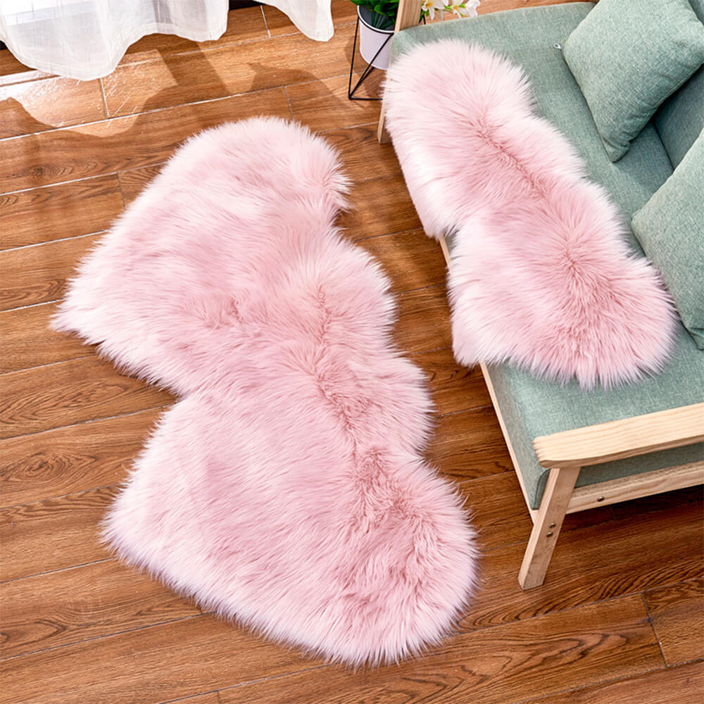 Valentine's Day Double Heart Plush Rug – Soft and Cozy Decor