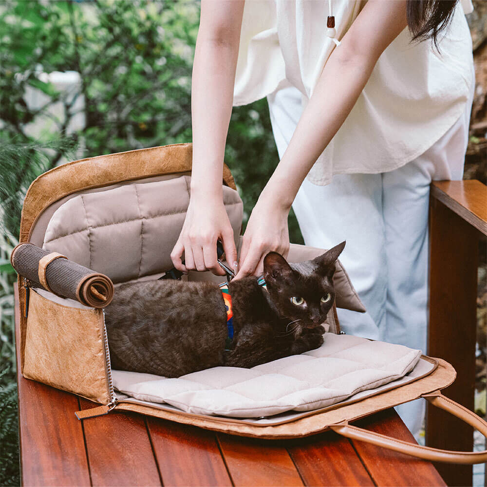 Vogue Eco-friendly Multi-functional Cat Carrier - City Roamer