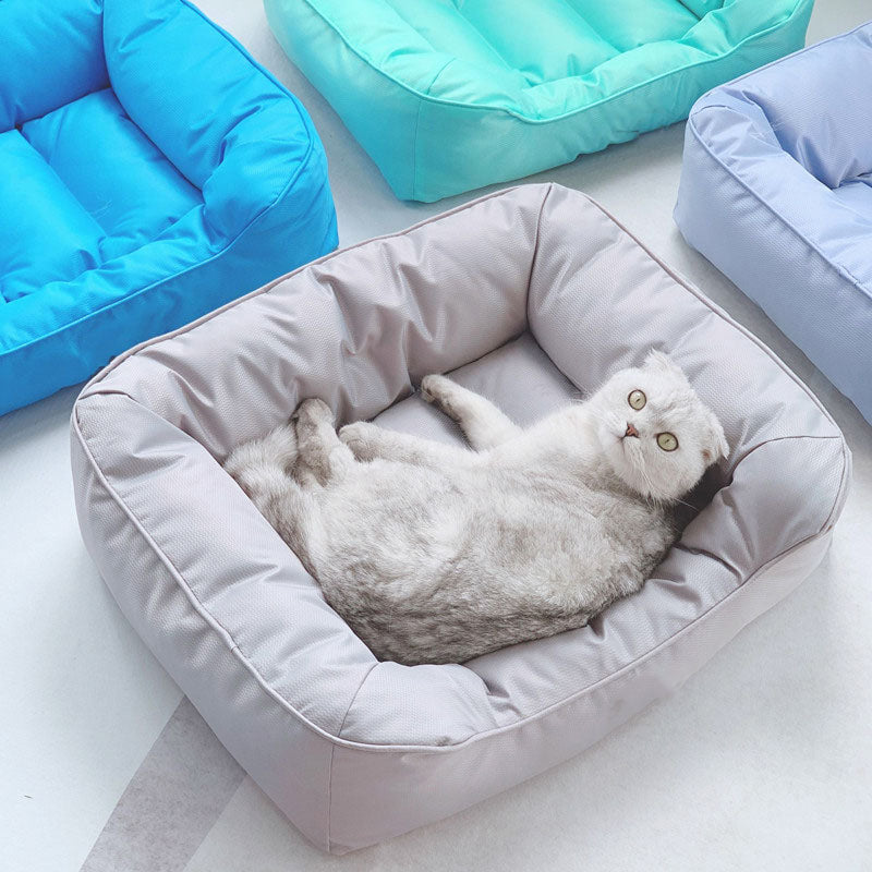 Cama quadrada à prova d'água com resfriamento médio para cães e gatos