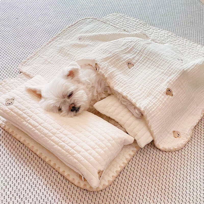 Ensemble de lit douillet en coton brodé confortable pour animaux de compagnie