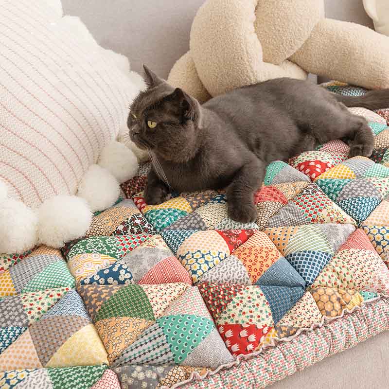 Garden Chic Cotton Pet Friendly Protective Couch Cover