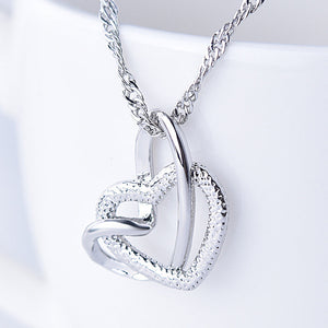 💞Interlocking Heart Necklace -👩‍❤️‍👩''God put us together to be sisters by heart''💝