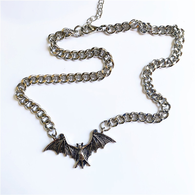 Vintage Punk Gothic Bat Chain Necklace