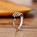 Vintage Simple Hand Ring