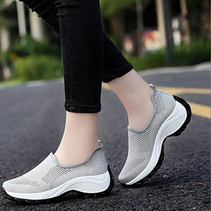 Outdoor Breathable Mesh Sneakers