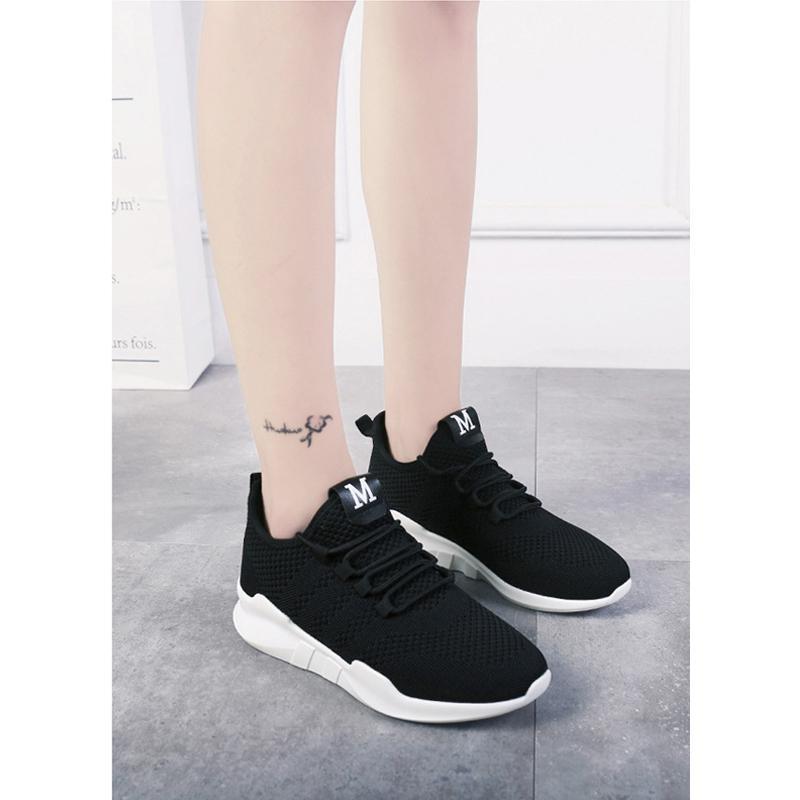 New fashion sports and leisure flying shoes for women